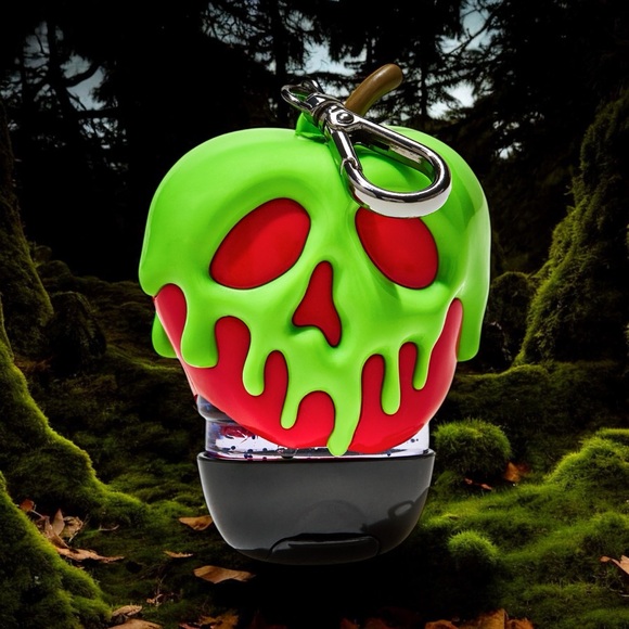 Bath & Body Works Accessories - BBW Evil Queen Poison Apple Glow-in-the-Dark PocketBac Holder with Bonus Gel 🍎